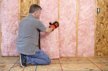 Batt Insulation Installation in Fair Oaks Ranch, Texas